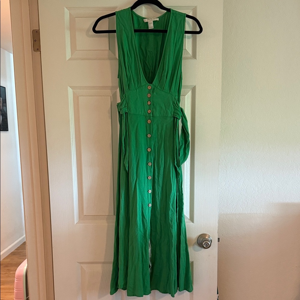 Forever 21 Vibrant Green Maxi Dress